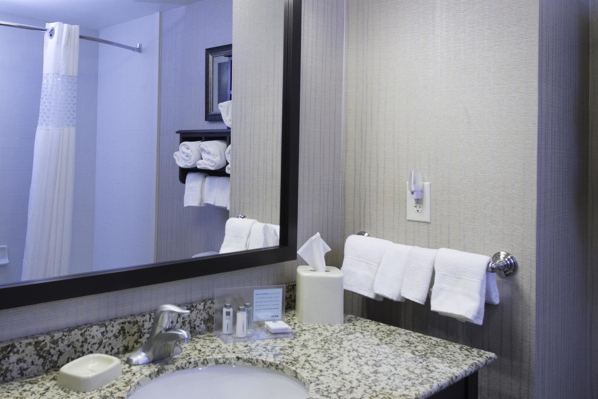 Hampton Inn & Suites Bismarck Northwest Zewnętrze zdjęcie