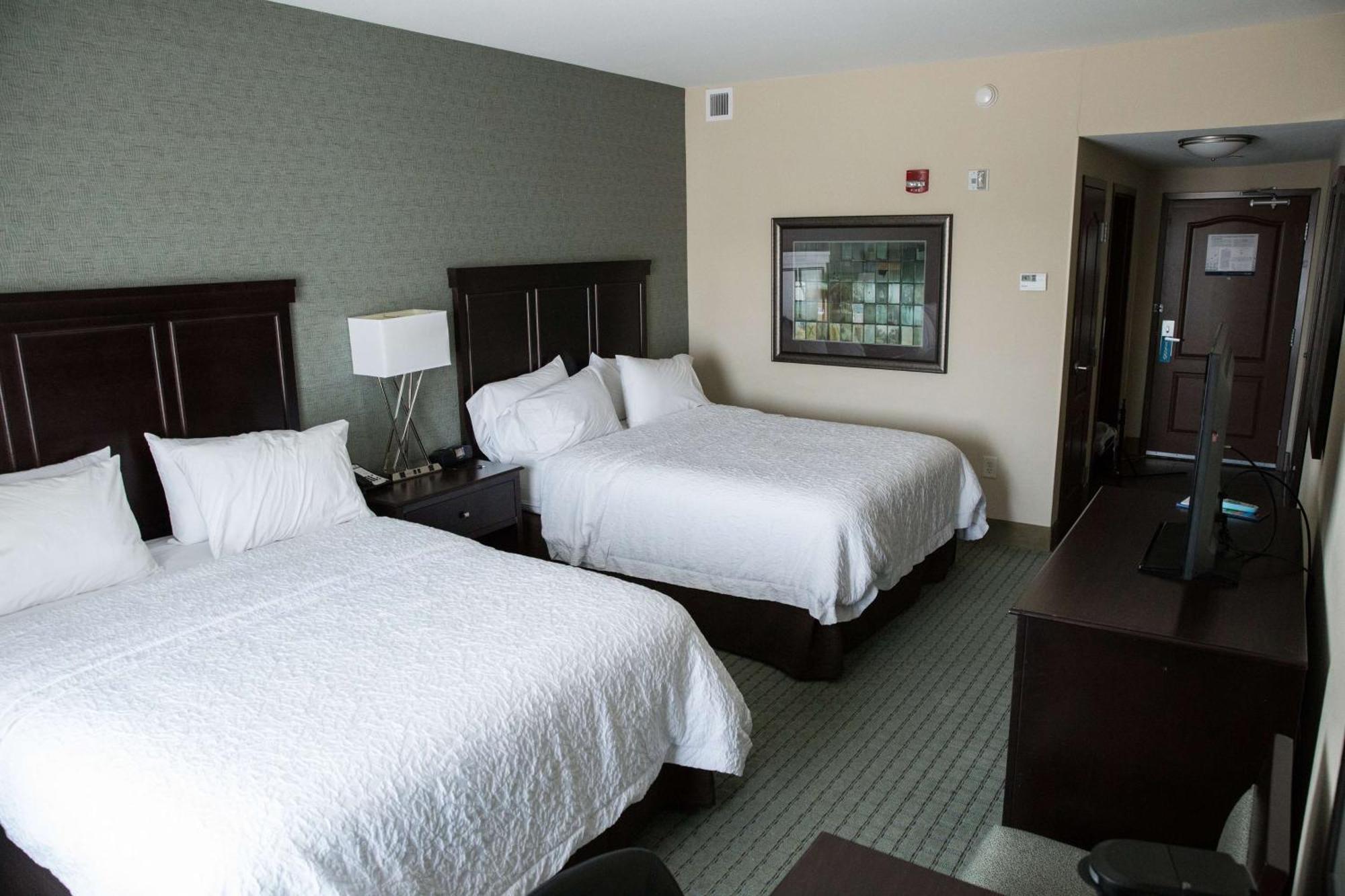 Hampton Inn & Suites Bismarck Northwest Zewnętrze zdjęcie